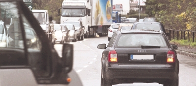 Stau nach Sperrung des Saukopftunnel