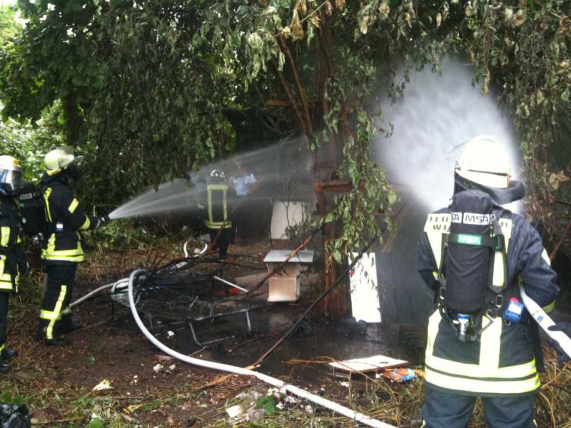 Feuer löscht in der Weststadt