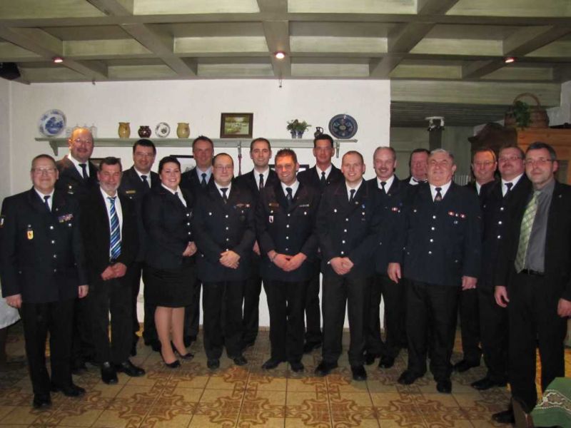 Ehrungen und Beförderungen bei der Jahreshauptversammlung in Oberflockenbach