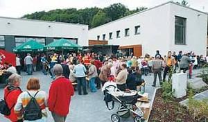 Feuerwehr Weinheim Abt. Oberflockenbach Nach der Grundsteinlegung ging es schnell