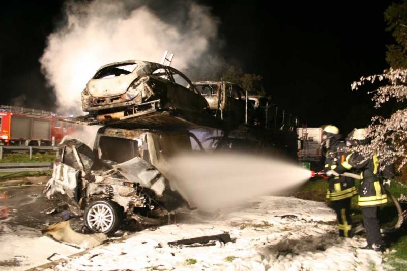 Feuerwehr Weinheim Lkw Brand BAB5 Höhe Laudenbach