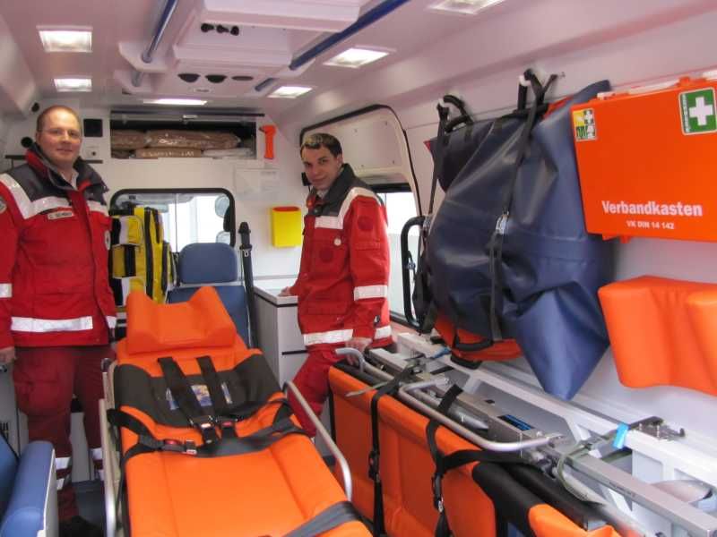 Neuer Krankentransportwagen für den Katastrophenschutz