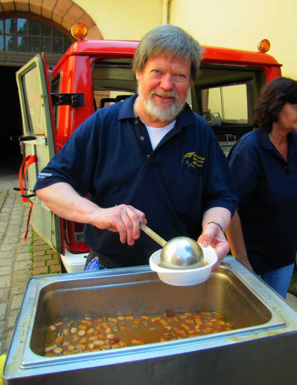 Feuerwehrkoch Heinz Sampel