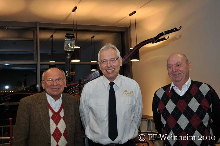 Alfred Paluszkiewicz und Wilhelm Bausch führen die Altersabteilung