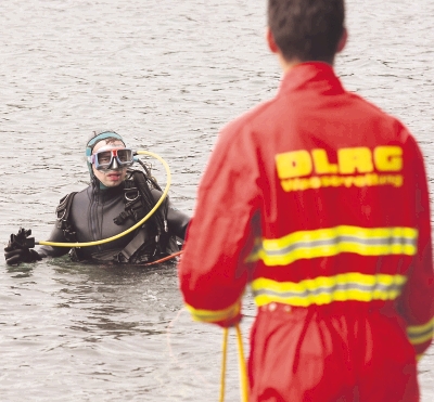 DLRG Weinheim im Übungseinsatz