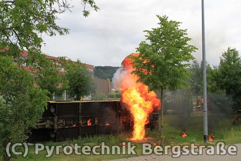 Feuerball im Feuerwehrzentrum Weinheim