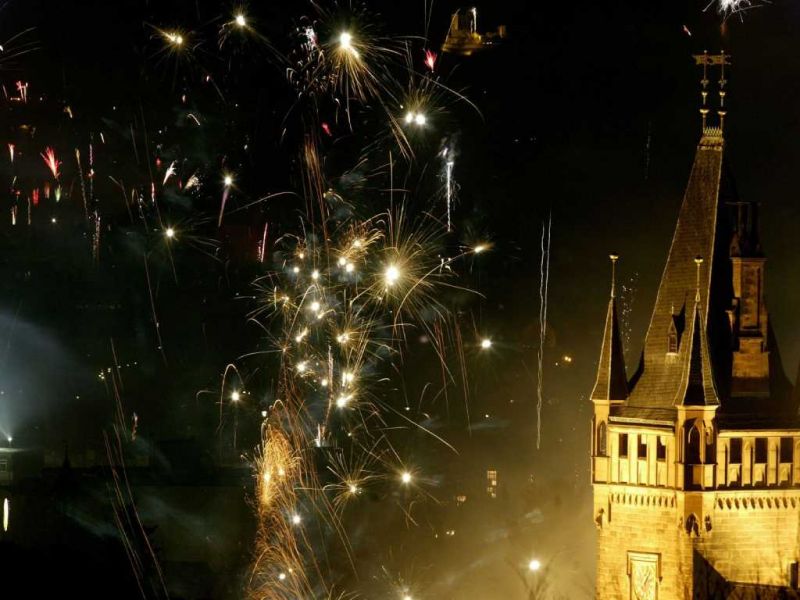 Sicheres Feuerwerk am Marktplatz Weinheim