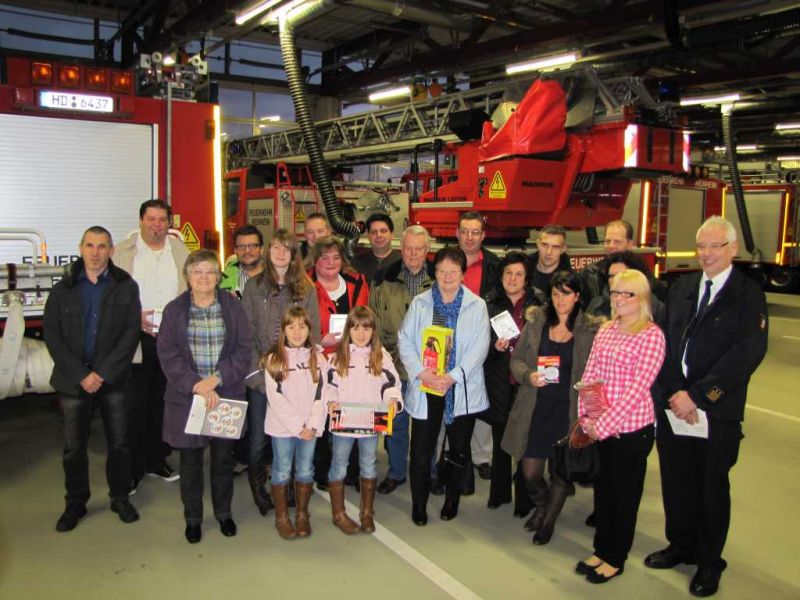 Gewinnübergabe Weihnachstquiz 2011