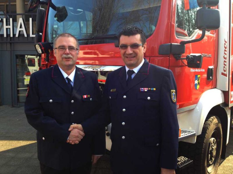 v.l. Hans Jürgen Stonski mit Hans Joachim Gottuck