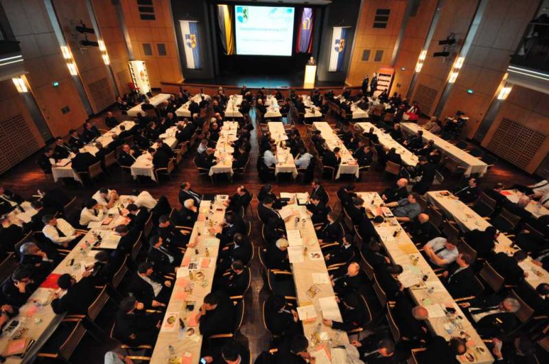 Delegiertenversammlung in der Stadthalle