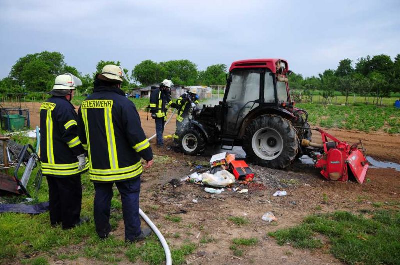 Traktorbrand Gewann Hammelsbrunnen