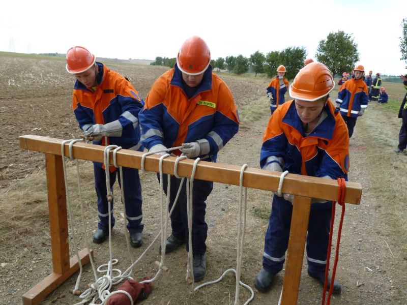 Leistungsmarsch mit der Jugendfeuerwehr Eisleben