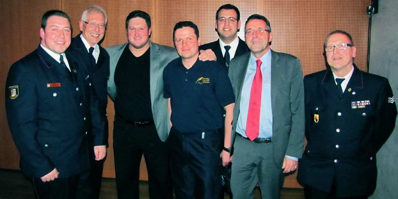 Olympia Sieger Matthias Steiner mit der Feuerwehr Weinheim