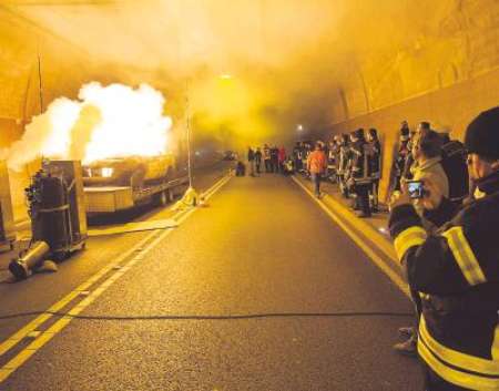 Realbrandversuche Saukopftunnel