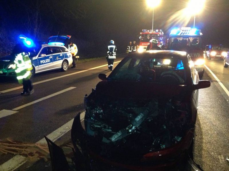 Verkehrsunfall auf der B38