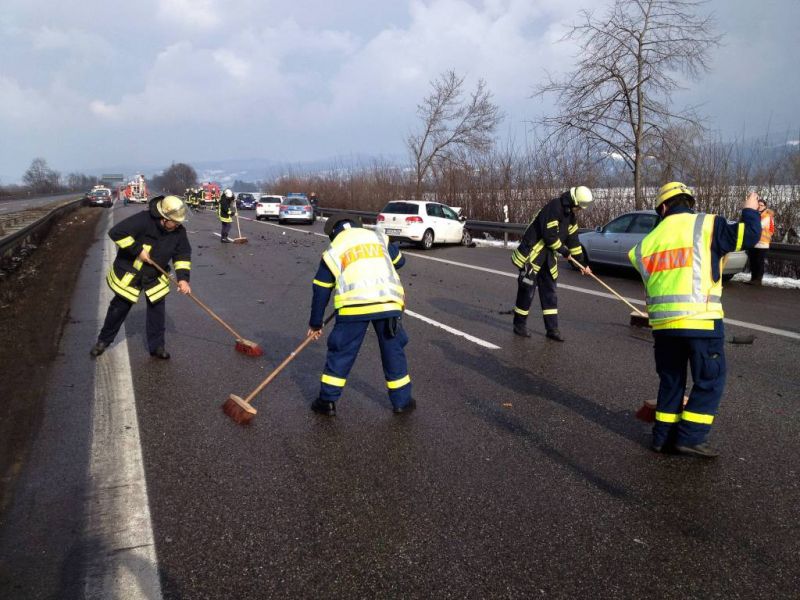 Verkehrsunfall auf der A5
