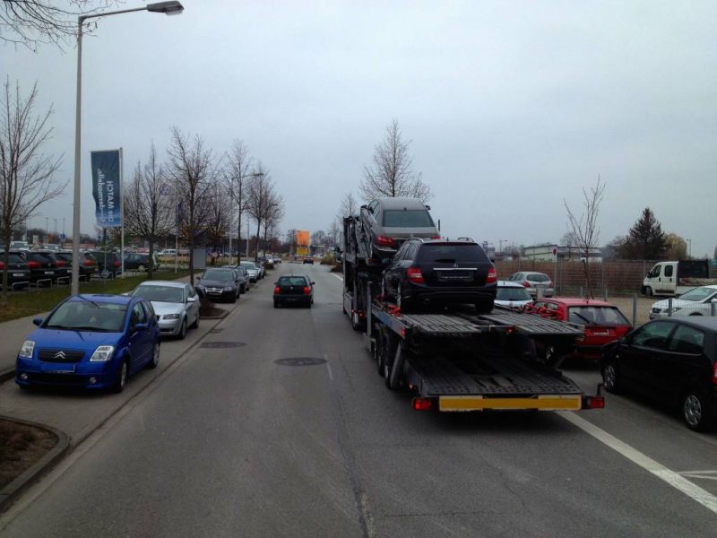 Autotransporter in der Viernheimer Straße