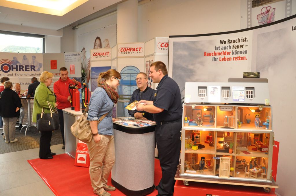 Weinheimer Feuerwehr informierte über die Rauchwarnmelderpflicht