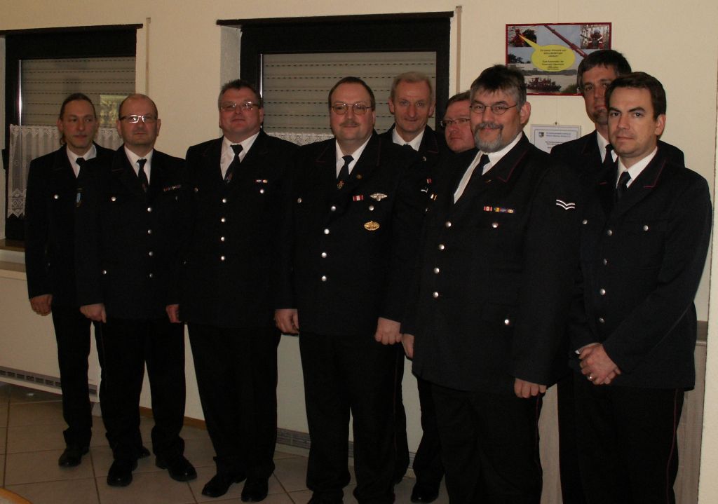 Auf dem Bild von links: Jürgen Boldt, Christof Schäfer, Volker Jäger, Ralph Seiberling, Heinrich Weigold(hinten), Markus Scholl(hinten), Sven Ballas, Marcus Janke(hinten), Markus Drabant